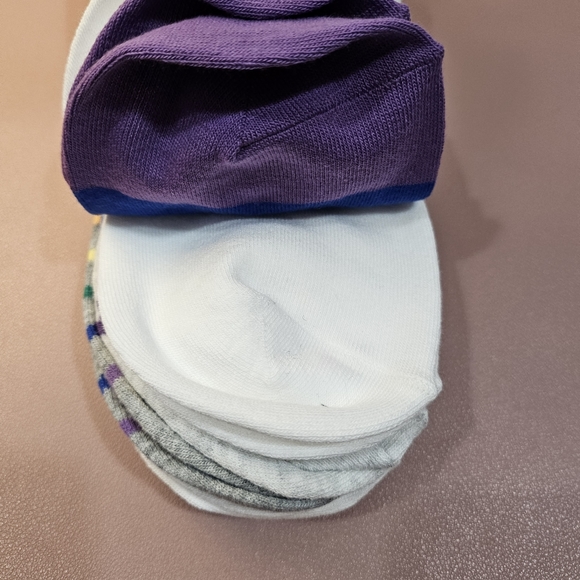 NWT Old Navy 6 Pack of Multi Color Ankle Socks - Picture 3 of 8